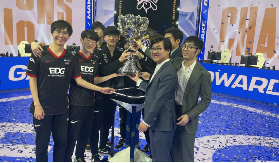 据并重的M 据并重的M